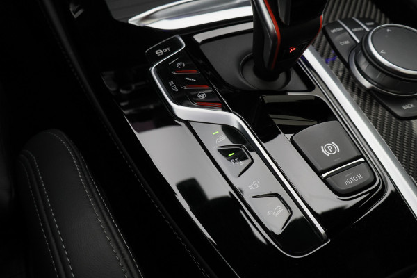 BMW X4 M Competition Panoramadak, Memory, Head-Up, H&K, 360° Camera, Trekhaak
