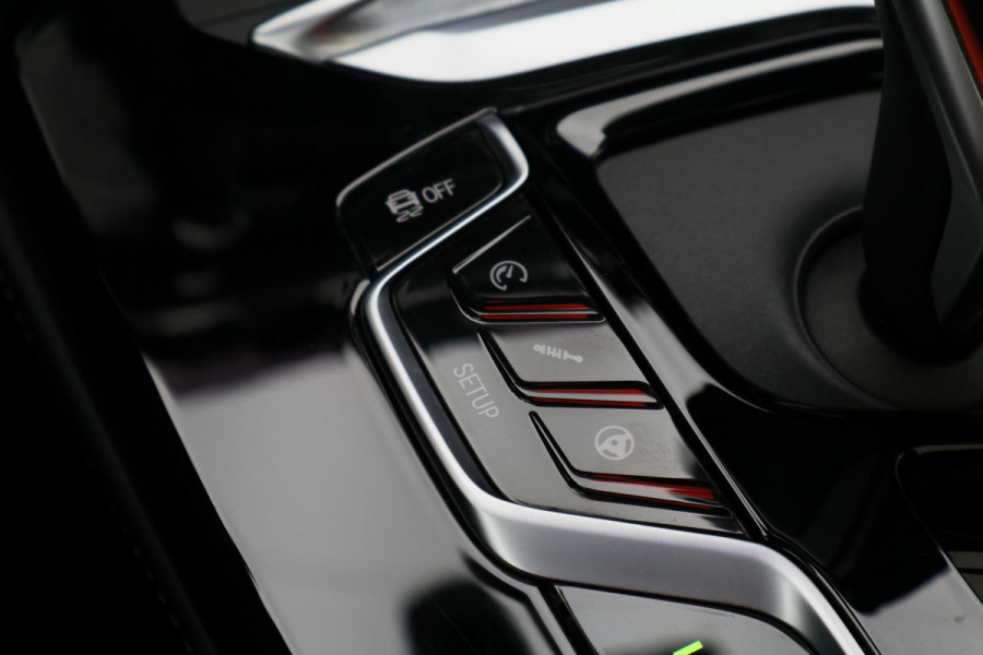 BMW X4 M Competition Panoramadak, Memory, Head-Up, H&K, 360° Camera, Trekhaak