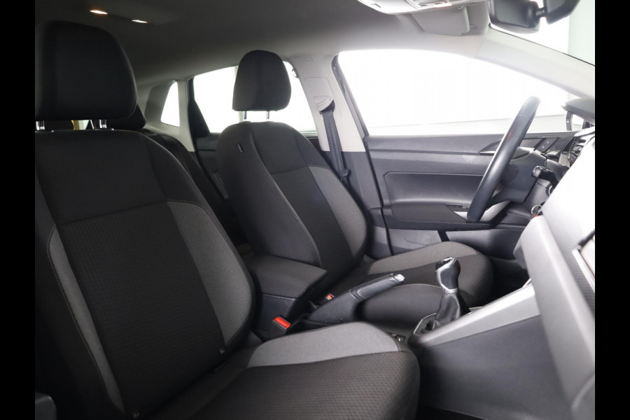 Volkswagen Polo 1.0 TSI Life 95 pk | Navigatie via App | Parkeersensoren | Adaptieve cruise control | LED koplampen | Apple Carplay/Android Auto |