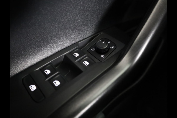 Volkswagen Polo 1.0 TSI Life 95 pk | Navigatie via App | Parkeersensoren | Adaptieve cruise control | LED koplampen | Apple Carplay/Android Auto |