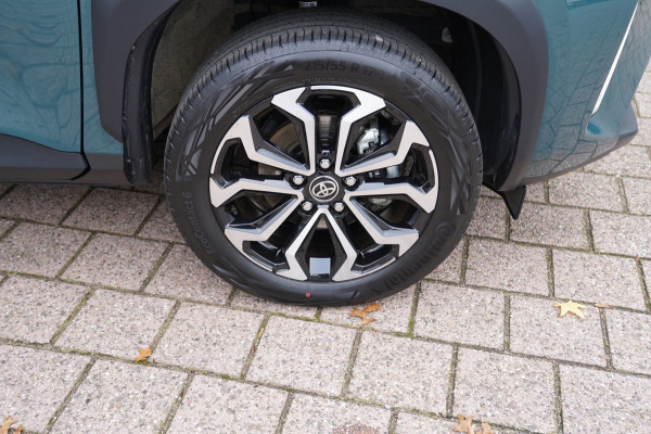 Toyota Yaris Cross 1.5 Hybrid 115 Dynamic|Prijs rijklaar incl fabrieksgarantie|Stoel/Stuurverwarming LMV 17" Clima Camera