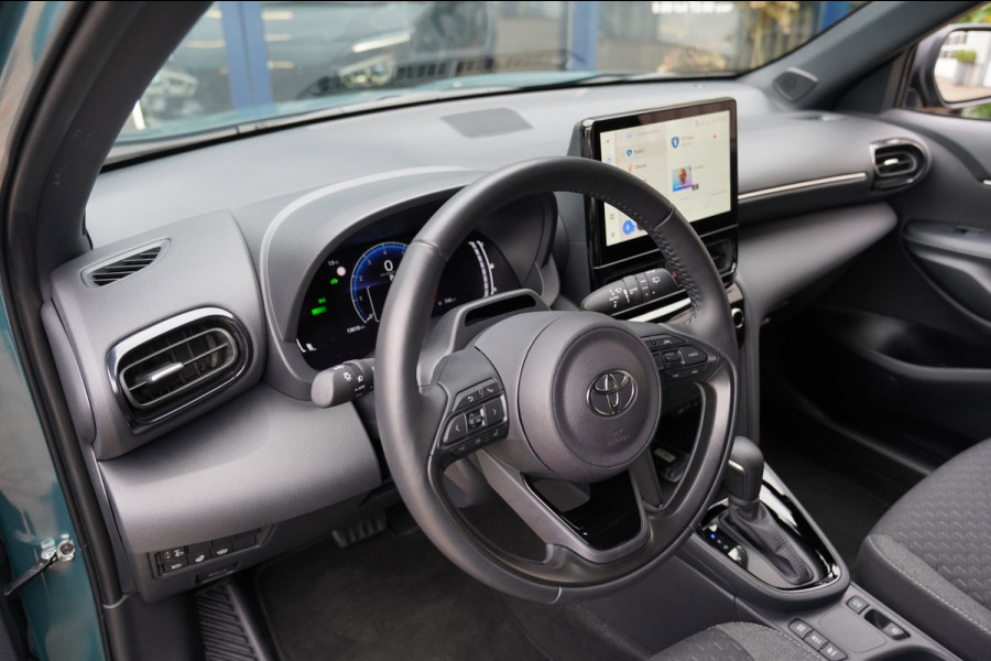 Toyota Yaris Cross 1.5 Hybrid 115 Dynamic|Prijs rijklaar incl fabrieksgarantie|Stoel/Stuurverwarming LMV 17" Clima Camera