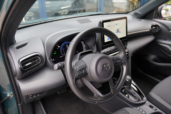 Toyota Yaris Cross 1.5 Hybrid 115 Dynamic|Prijs rijklaar incl fabrieksgarantie|Stoel/Stuurverwarming LMV 17" Clima Camera
