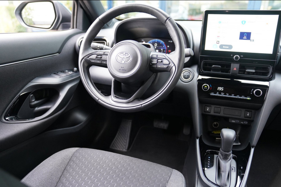 Toyota Yaris Cross 1.5 Hybrid 115 Dynamic|Prijs rijklaar incl fabrieksgarantie|Stoel/Stuurverwarming LMV 17" Clima Camera