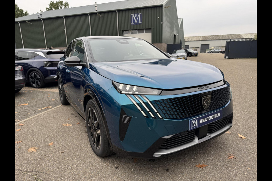 Peugeot E-3008 GT 73 kWh SOH 97%| WARMTEPOMP | 360° CAMERA| | KEYLESS ENTRY | 14.432KM! | DIGI. DASH| DEALER ONDERHOUDEN | CARPLAY/ ANDROID AUTO| EL.KLEP | STOEL + STUUR VERW. | 12 MND BOVAG GARANTIE