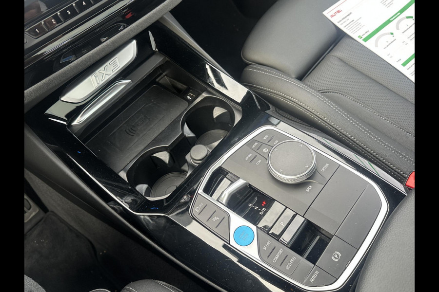 BMW iX3 Executive 80 kWh SOH 99% | M-SPORT| ELEKTRISCHE TREKHAAK| PANO| LEDER | DRIVING ASSISTENT PROFF. | MEMORY STOEL| CAMERA | APPLE CARPLAY |