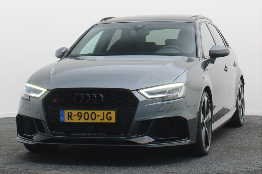 Audi RS3 Sportback 2.5 TFSI Quattro Panoramadak, Virtual Cokcpit, Leer, ACC, B&O, Apple CarPlay, Camera, Keyless, 19"