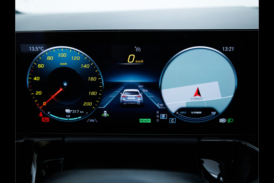 Mercedes-Benz EQA 250 AMG Line 67 kWh | Panoramadak | Camera | Cruise-control | Navigatie | Stoelverwarming | Sfeerverlichting, Elektrische Achterklep, Led High Performance, Apple Carplay/Android Auto