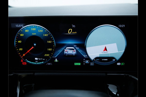 Mercedes-Benz EQA 250 AMG Line 67 kWh | Panoramadak | Camera | Cruise-control | Navigatie | Stoelverwarming | Sfeerverlichting, Elektrische Achterklep, Led High Performance, Apple Carplay/Android Auto