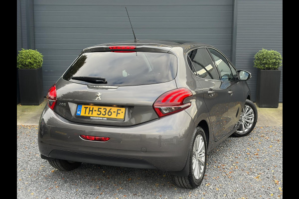Peugeot 208 1.2 PureTech Allure ✓Pano✓Camera✓Carplay✓Navi✓110pk✓Clima✓Cruise✓Lm velgen✓Pdc✓Recent beurt gehad✓5 Deurs✓Weinig km✓N.A.P✓Apk tot 08-2027