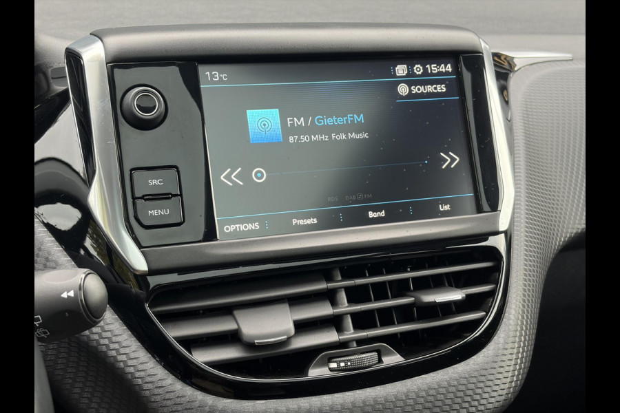 Peugeot 208 1.2 PureTech Allure ✓Pano✓Camera✓Carplay✓Navi✓110pk✓Clima✓Cruise✓Lm velgen✓Pdc✓Recent beurt gehad✓5 Deurs✓Weinig km✓N.A.P✓Apk tot 08-2027