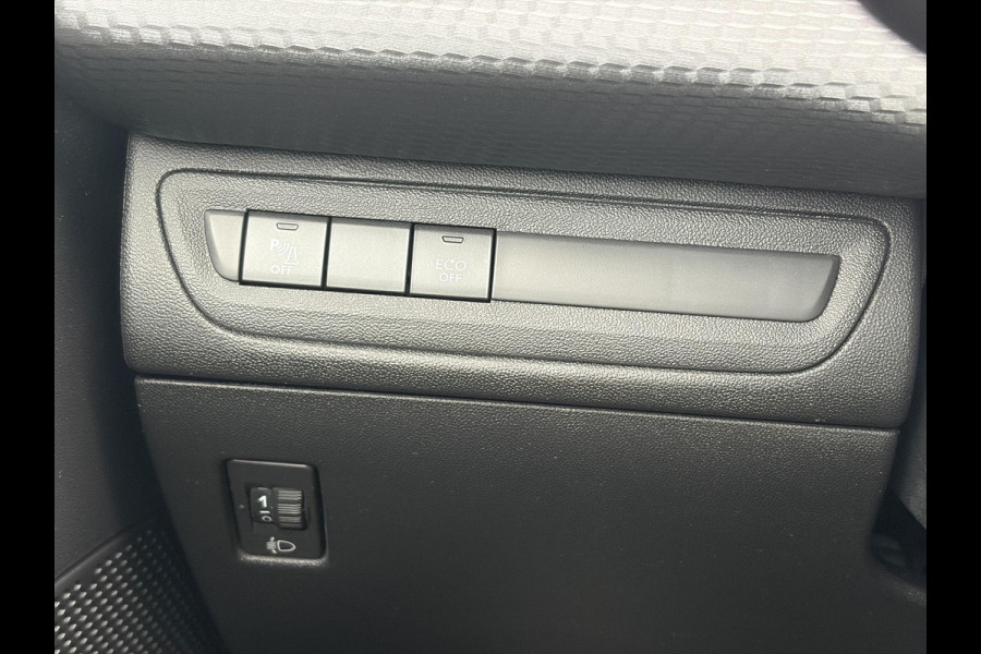 Peugeot 208 1.2 PureTech Allure ✓Pano✓Camera✓Carplay✓Navi✓110pk✓Clima✓Cruise✓Lm velgen✓Pdc✓Recent beurt gehad✓5 Deurs✓Weinig km✓N.A.P✓Apk tot 08-2027