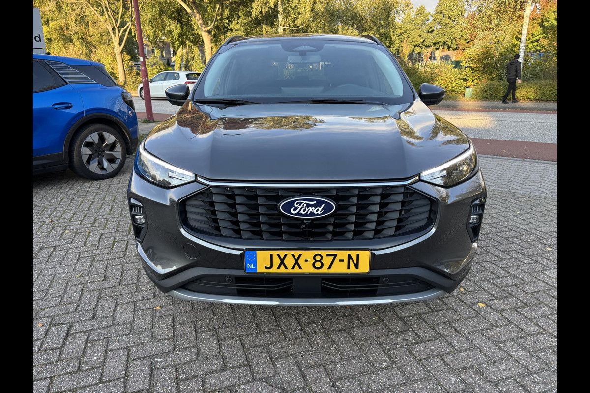 Ford Kuga 2.5 PHEV Titanium 243pk | Wegklapbare trekhaak | Winter Pack | Adaptive cruise control | 360 graden camera | Reservewiel