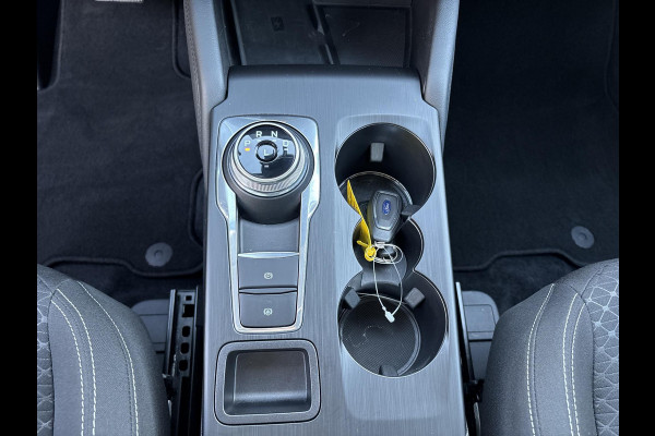 Ford Kuga 2.5 PHEV Titanium 243pk | Wegklapbare trekhaak | Winter Pack | Adaptive cruise control | 360 graden camera | Reservewiel
