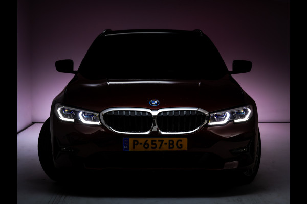 BMW 3 Serie Touring 320e Business Edition Plus | Camera | PDC V+A | Elec. achterklep | Cruise | Navigatie pro | Afn.Trekhaak Apple carplay/Android auto, Lederen bekleding, 18"LMV