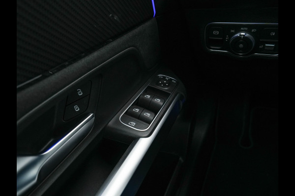Mercedes-Benz Glb 180 d Premium Plus (INCL. BTW) Aut. *TOWBAR | LEATHER-MICROFIBRE | FULL-LED | AMBIENTLIGHT | WIDE-COCKPIT | HEATED-SPORTSEATS | KEYLESS | NAVI-FULLMAP | ECC | SHIFTPADDLES | PDC | CRUISE | 190''ALU*