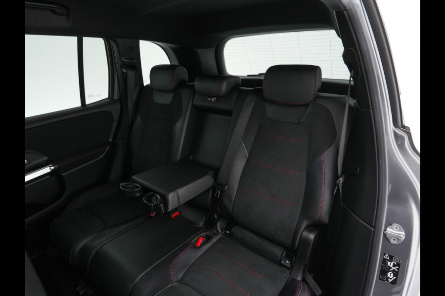 Mercedes-Benz Glb 180 d Premium Plus (INCL. BTW) Aut. *TOWBAR | LEATHER-MICROFIBRE | FULL-LED | AMBIENTLIGHT | WIDE-COCKPIT | HEATED-SPORTSEATS | KEYLESS | NAVI-FULLMAP | ECC | SHIFTPADDLES | PDC | CRUISE | 190''ALU*