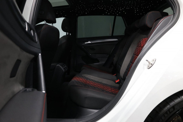 Volkswagen Golf 2.0 TSI GTI TCR 290+PK LED/VIRTUAL/PANO/ALCANTARA+S.VERWARMING/LMV 19'/CAM/DYNAUDIO/LINE/ACC/ECC/12 MDN GARANTIE!