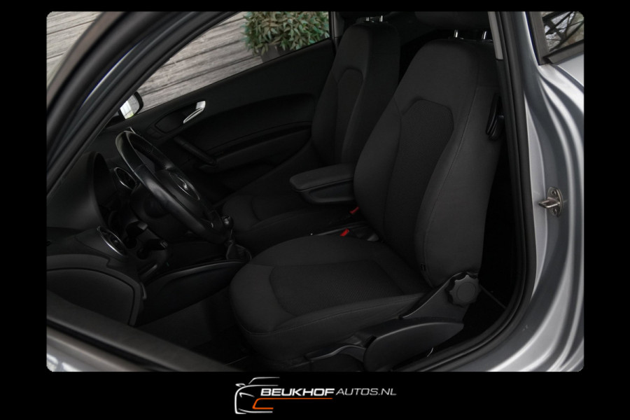 Audi A1 1.0 TFSI 2018 Trekhaak Nav Parkeersensoren Bluetooth