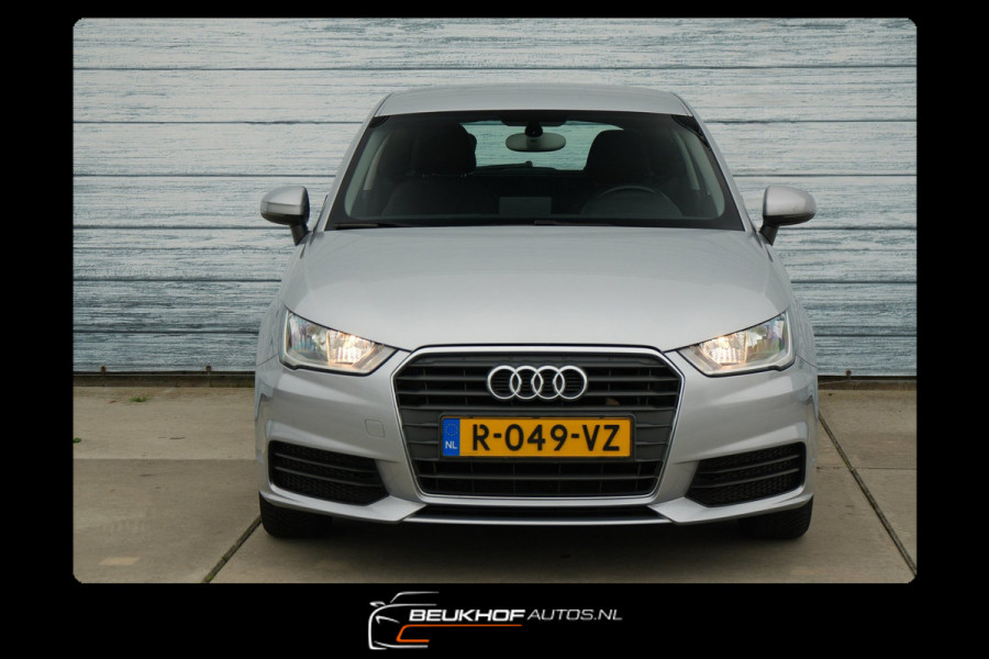 Audi A1 1.0 TFSI 2018 Trekhaak Nav Parkeersensoren Bluetooth