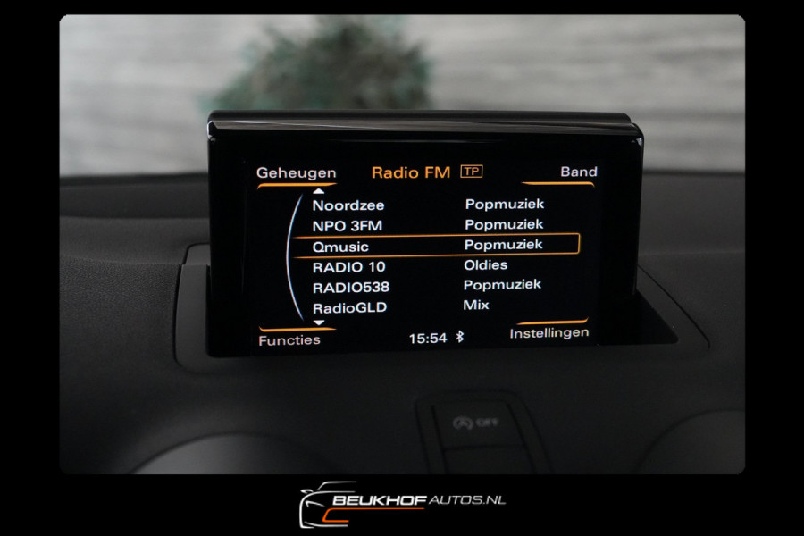 Audi A1 1.0 TFSI 2018 Trekhaak Nav Parkeersensoren Bluetooth