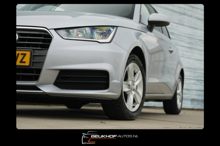 Audi A1 1.0 TFSI 2018 Trekhaak Nav Parkeersensoren Bluetooth