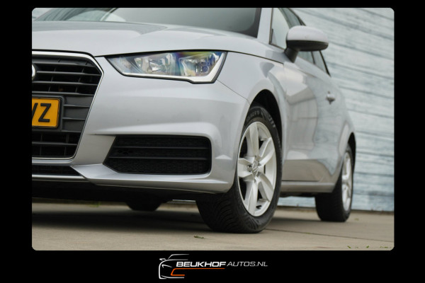 Audi A1 1.0 TFSI 2018 Trekhaak Nav Parkeersensoren Bluetooth