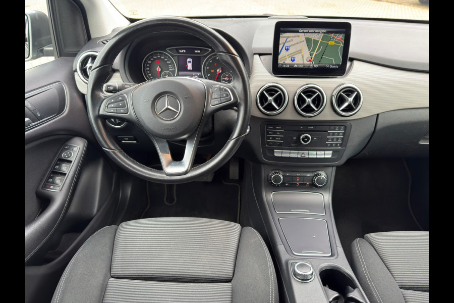 Mercedes-Benz B-Klasse 180 Ambition l Airco l LED l Navi l Volledig Dealer Onderhouden l