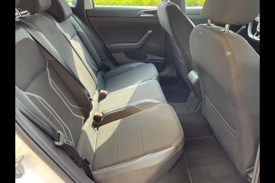 Volkswagen Polo 1.6 TDI Comfortline / Airco / Adaptief Cruise / Navi / Carplayl Dstr vv 175dkm l