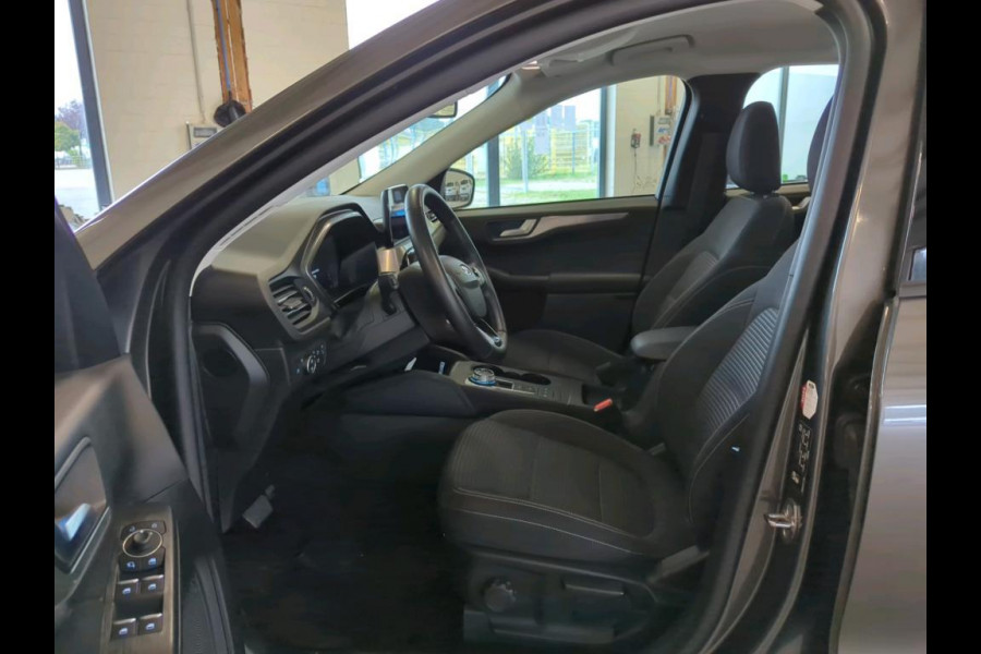 Ford Kuga 2.5 PHEV Titanium | Winter pack | Trekhaak met afneembare Kogel | Navigatie |
