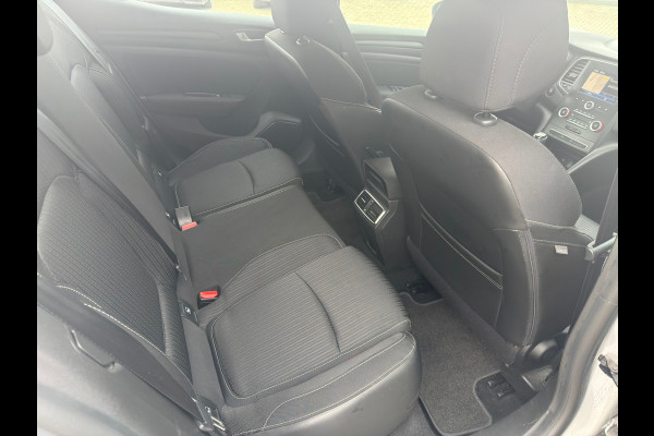 Renault Mégane 1.5 dCi Eco2 Bose l Camera l Navi l Cruise l IZGST l