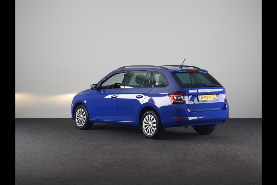 Škoda Fabia Combi 1.0 TSI Ambition 95 pk | Navigatie | Parkeersensoren (achter) | Cruise control | Autom. airco | Apple carplay / Android auto |