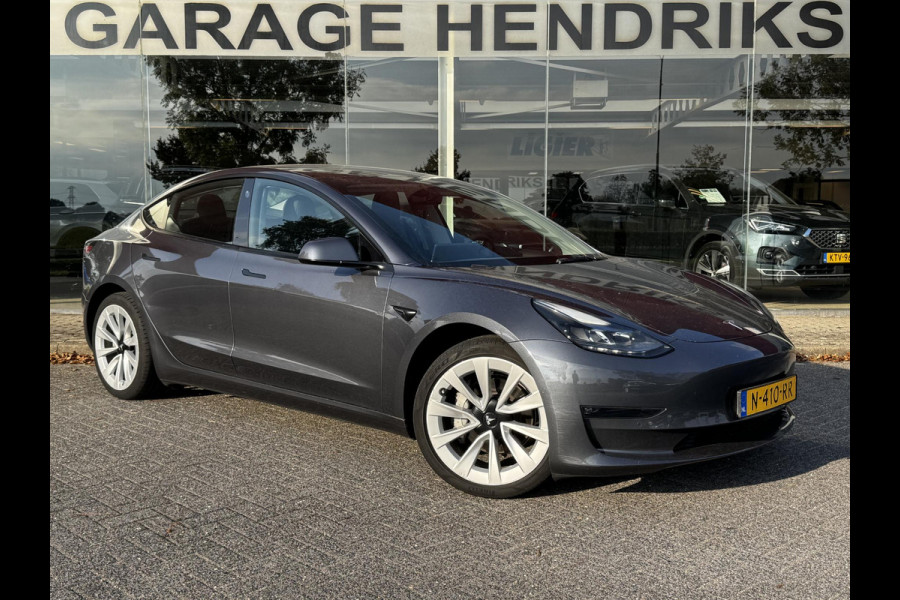 Tesla Model 3 Long Range AWD 75 kWh | SOH: 90,4% | Full Self-Driving Capability Pack | V+A stoel & stuur verwarming |