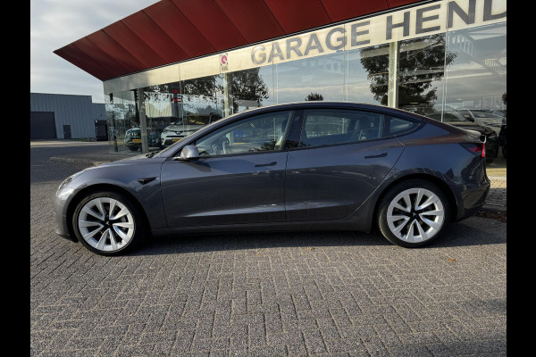 Tesla Model 3 Long Range AWD 75 kWh | SOH: 90,4% | Full Self-Driving Capability Pack | V+A stoel & stuur verwarming |