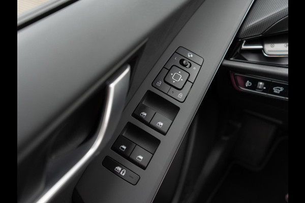 Kia Niro 1.6 GDi Hybrid DynamicPlusLine | Stuur-/stoelverwarming | Schuif-/kanteldak | Achteruitrijcamera | PDC voor & achter | CarPlay