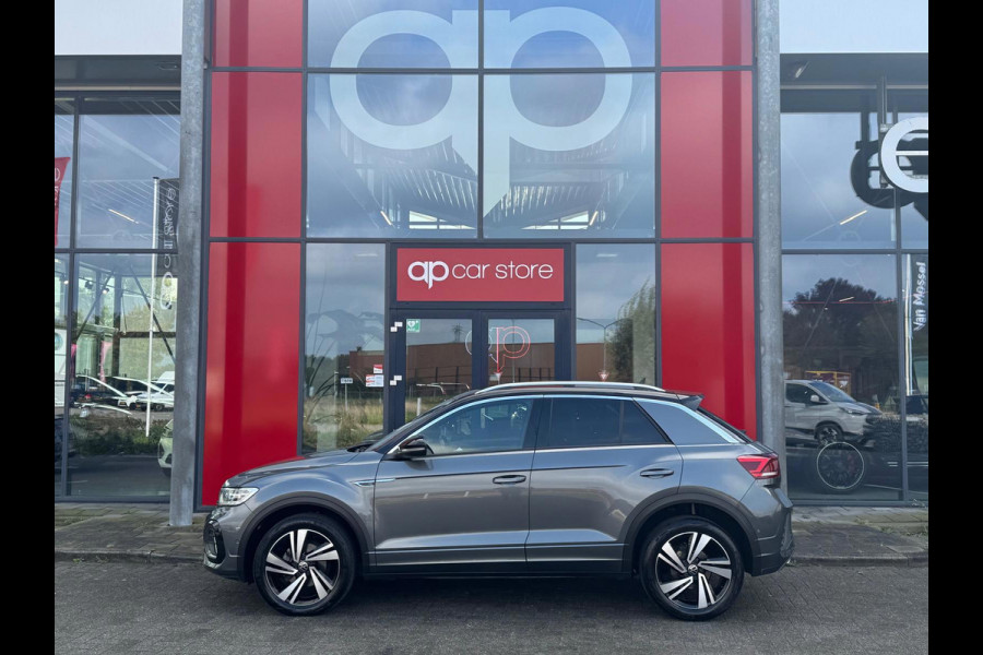 Volkswagen T-ROC 3 x R-Line DSG-7 | IQ-Lights | Camera | Parksens | Carplay | Keyless | 1.5 TSI R-Line