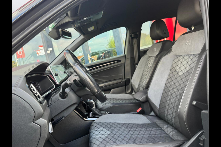 Volkswagen T-ROC 3 x R-Line DSG-7 | IQ-Lights | Camera | Parksens | Carplay | Keyless | 1.5 TSI R-Line