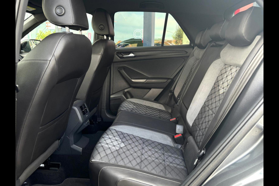 Volkswagen T-ROC 3 x R-Line DSG-7 | IQ-Lights | Camera | Parksens | Carplay | Keyless | 1.5 TSI R-Line