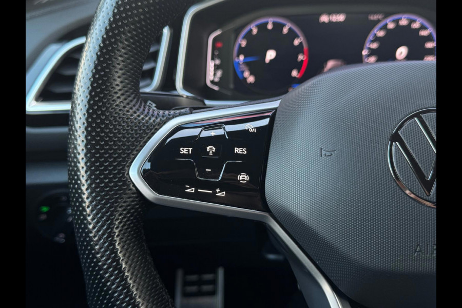 Volkswagen T-ROC 3 x R-Line DSG-7 | IQ-Lights | Camera | Parksens | Carplay | Keyless | 1.5 TSI R-Line