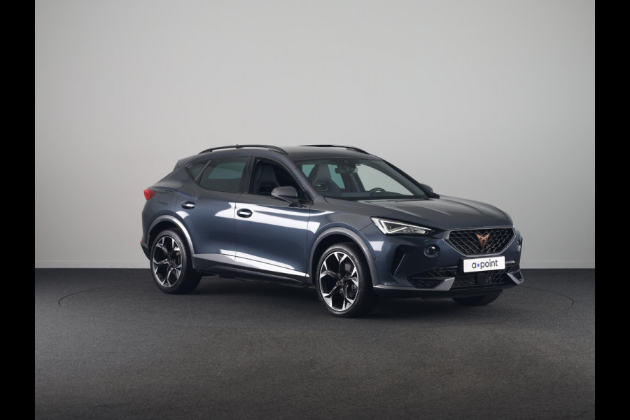 CUPRA Formentor 1.4 TSI e-Hybrid e-Hybrid Business 204 pk Automaat| Navigatie | Trekhaak (uitklapbaar) | Parkeersensoren (Park assist) | Achteruitrijcamera | Stoelverwarming |