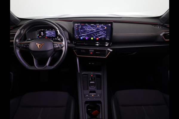 CUPRA Formentor 1.4 TSI e-Hybrid e-Hybrid Business 204 pk Automaat| Navigatie | Trekhaak (uitklapbaar) | Parkeersensoren (Park assist) | Achteruitrijcamera | Stoelverwarming |