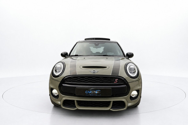 MINI 5-deurs 2.0 Cooper S JCW PAKKET PANO SFEER CAMERA NAP