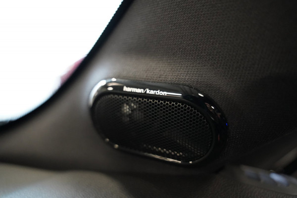 MINI 5-deurs 2.0 Cooper S JCW PAKKET PANO SFEER CAMERA NAP