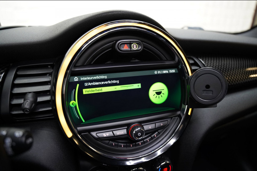 MINI 5-deurs 2.0 Cooper S JCW PAKKET PANO SFEER CAMERA NAP