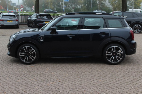 MINI Countryman 2.0 Cooper S Hammersmith / Panoramadak / Leder / Keyless / 19'' / Navigatie / Virtual Cockpit / DAB / Cruise Control