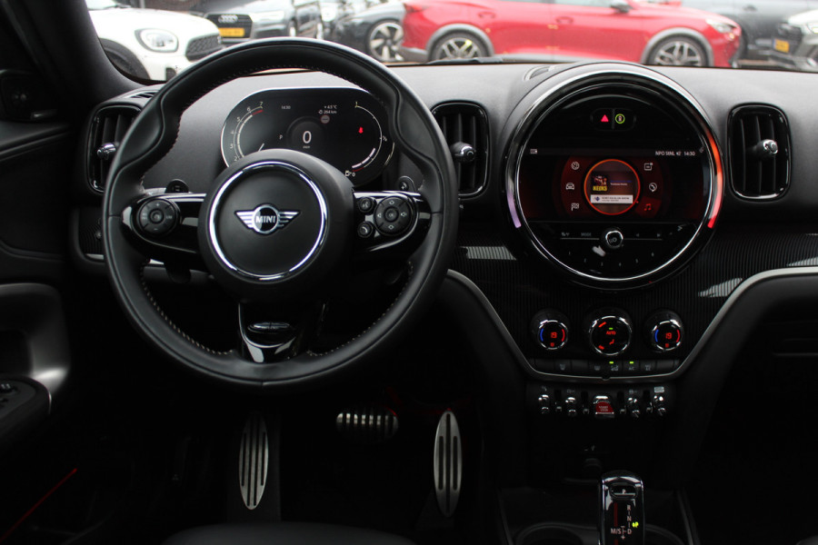 MINI Countryman 2.0 Cooper S Hammersmith / Panoramadak / Leder / Keyless / 19'' / Navigatie / Virtual Cockpit / DAB / Cruise Control