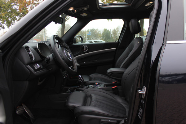 MINI Countryman 2.0 Cooper S Hammersmith / Panoramadak / Leder / Keyless / 19'' / Navigatie / Virtual Cockpit / DAB / Cruise Control