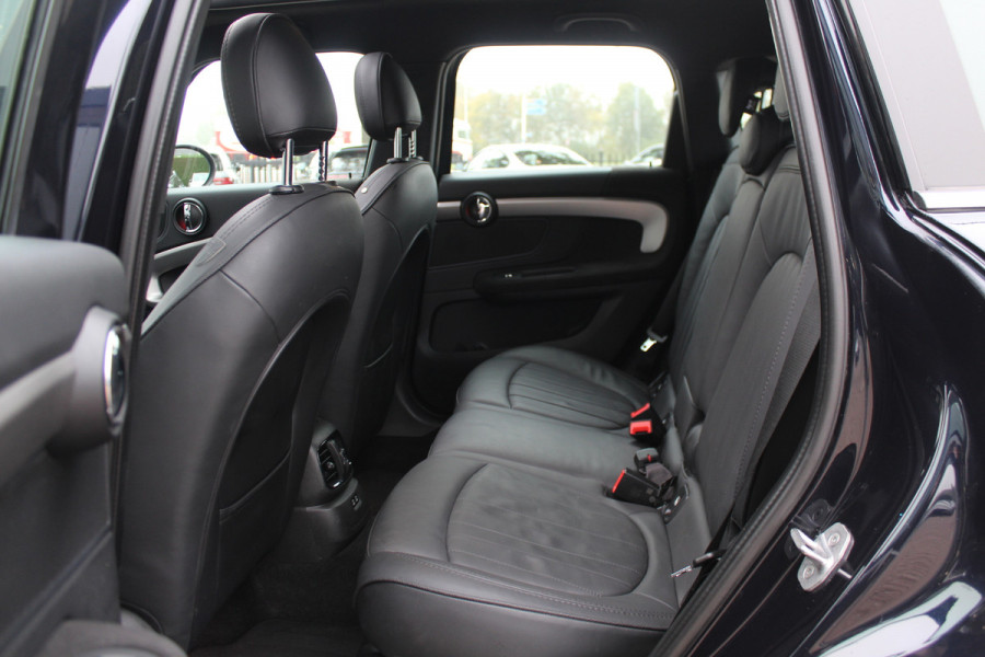 MINI Countryman 2.0 Cooper S Hammersmith / Panoramadak / Leder / Keyless / 19'' / Navigatie / Virtual Cockpit / DAB / Cruise Control