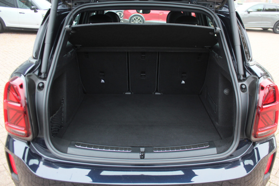 MINI Countryman 2.0 Cooper S Hammersmith / Panoramadak / Leder / Keyless / 19'' / Navigatie / Virtual Cockpit / DAB / Cruise Control