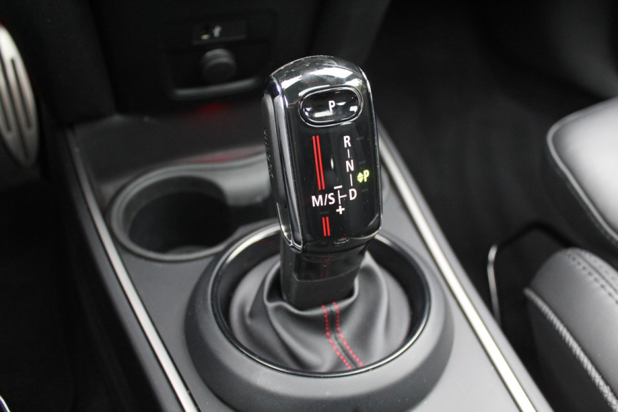 MINI Countryman 2.0 Cooper S Hammersmith / Panoramadak / Leder / Keyless / 19'' / Navigatie / Virtual Cockpit / DAB / Cruise Control